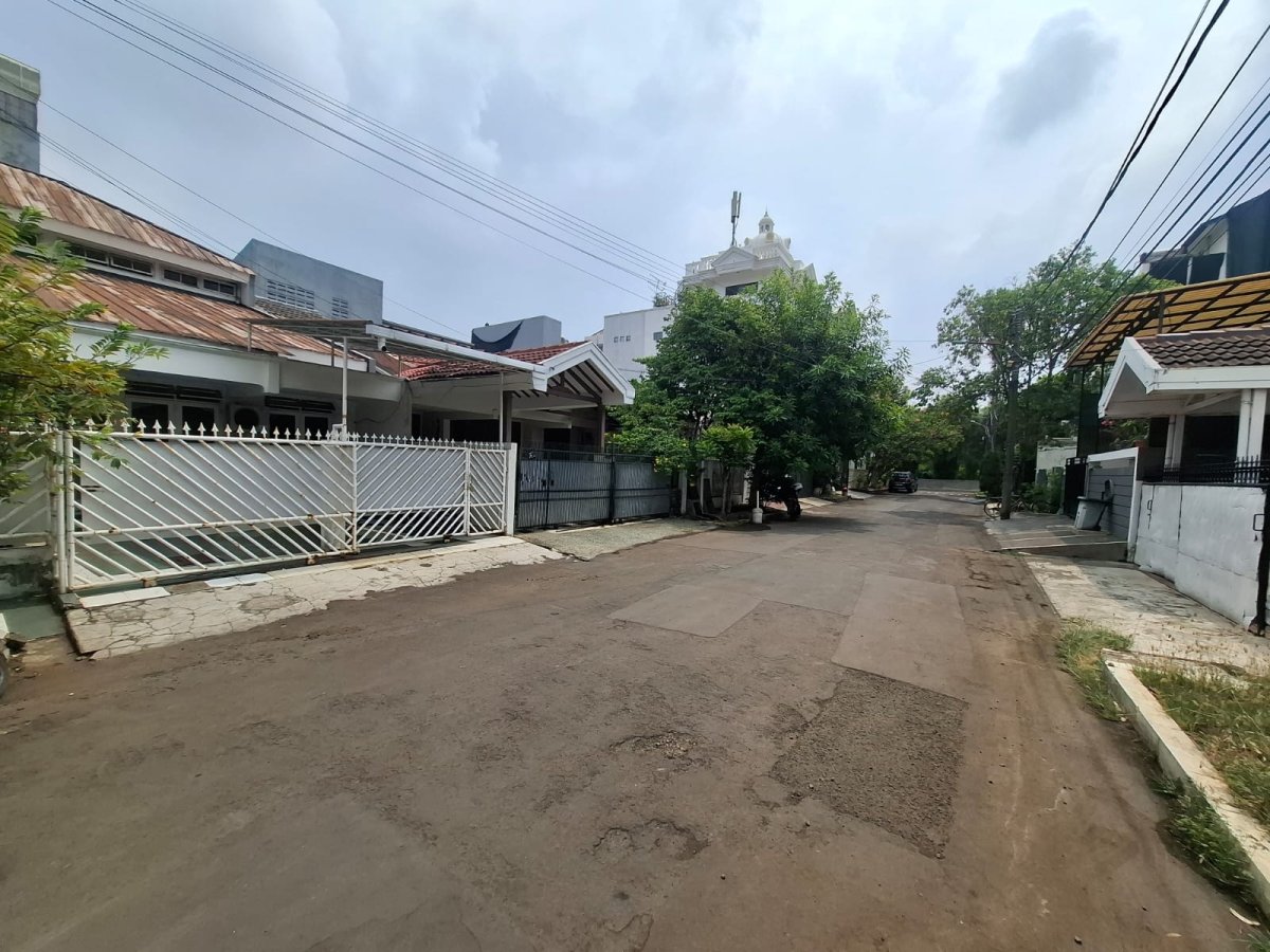 Dijual Rumah Bersih Nyaman, Jalan Lebar Di Kelapa Nias. Kelapa Gading - Jakarta Utara - Foto 2