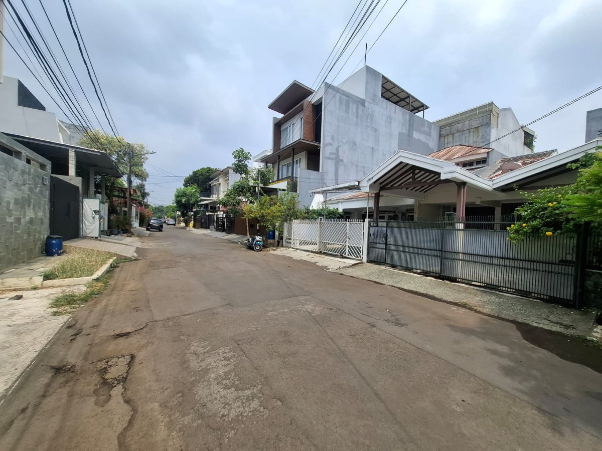 Dijual Rumah Rapih Nyaman, Jalan Lebar Di Kelapa Nias. Kelapa Gading - Jakarta Utara - Foto 2
