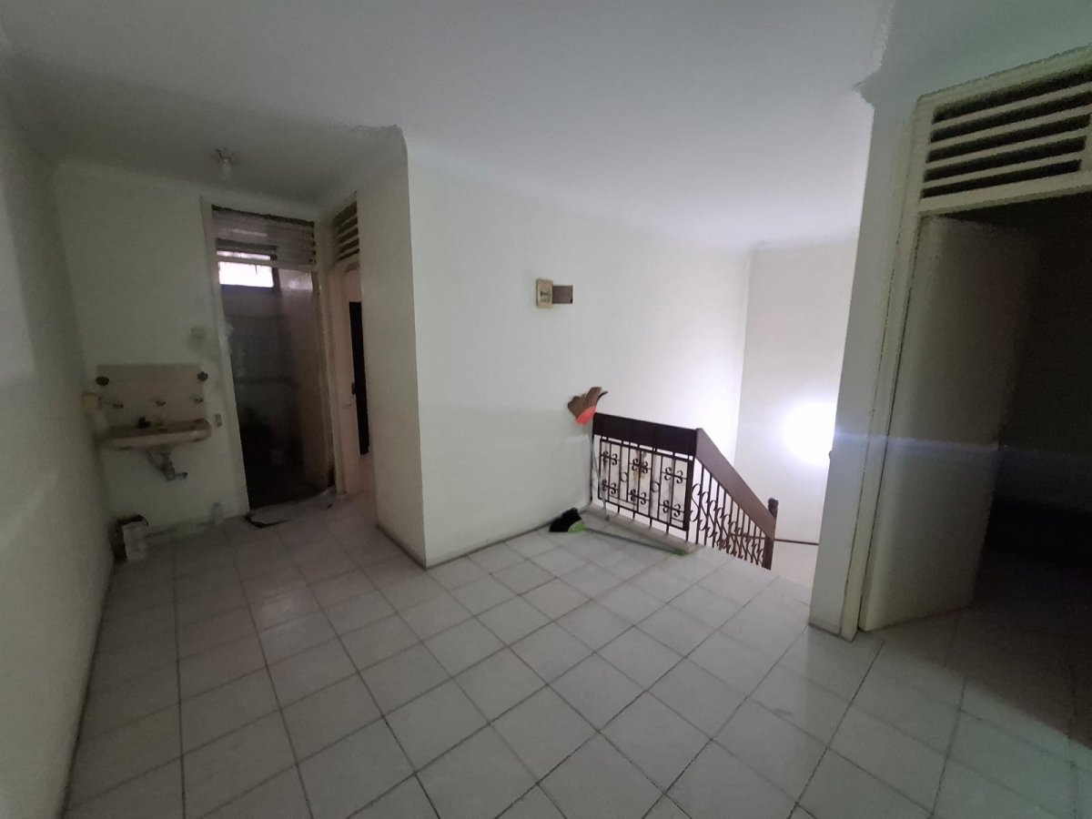 Disewakan Rumah Lokasi Strategis Lokasi Di Klp Puan, Kelapa Gading - Jakut - Foto 14