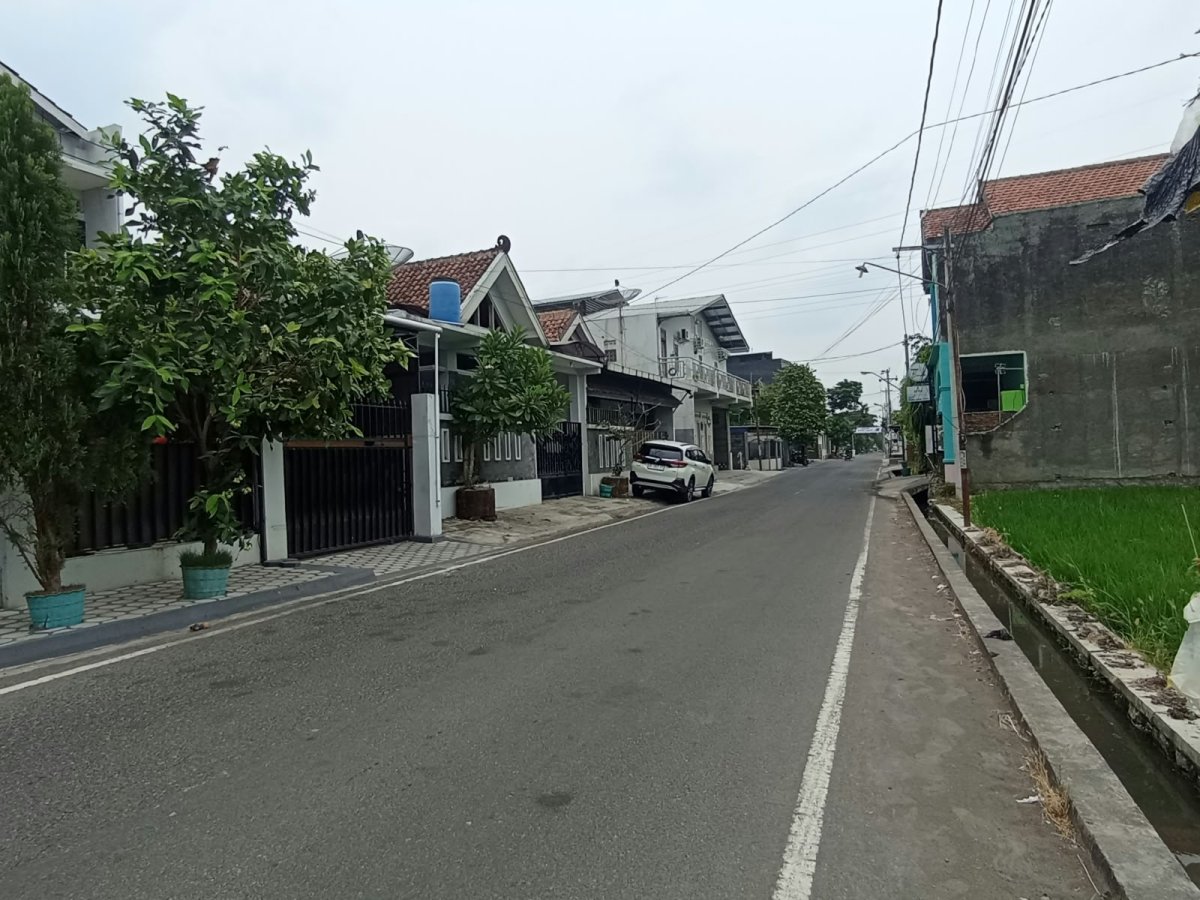 Tanah Pekarangan Strategis Siap Bangun di Banyuanyar, Banjarsari, Solo - Foto 2