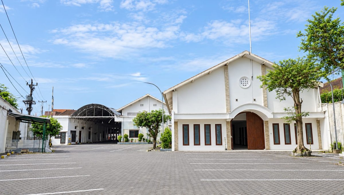 Gudang Strategis di Jalan Utama Gentan, Baki, Sukoharjo - Properti | Harcourts