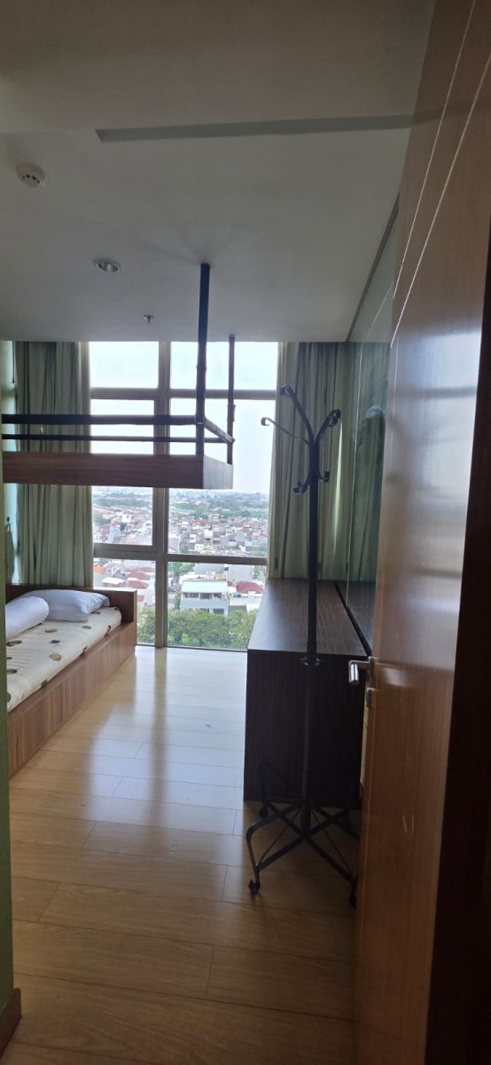 Disewakan 1 Unit Apartemen Bagus Dan Rapih Aprt Summit Kelapa Gading, Jakarta Utara - Foto 7