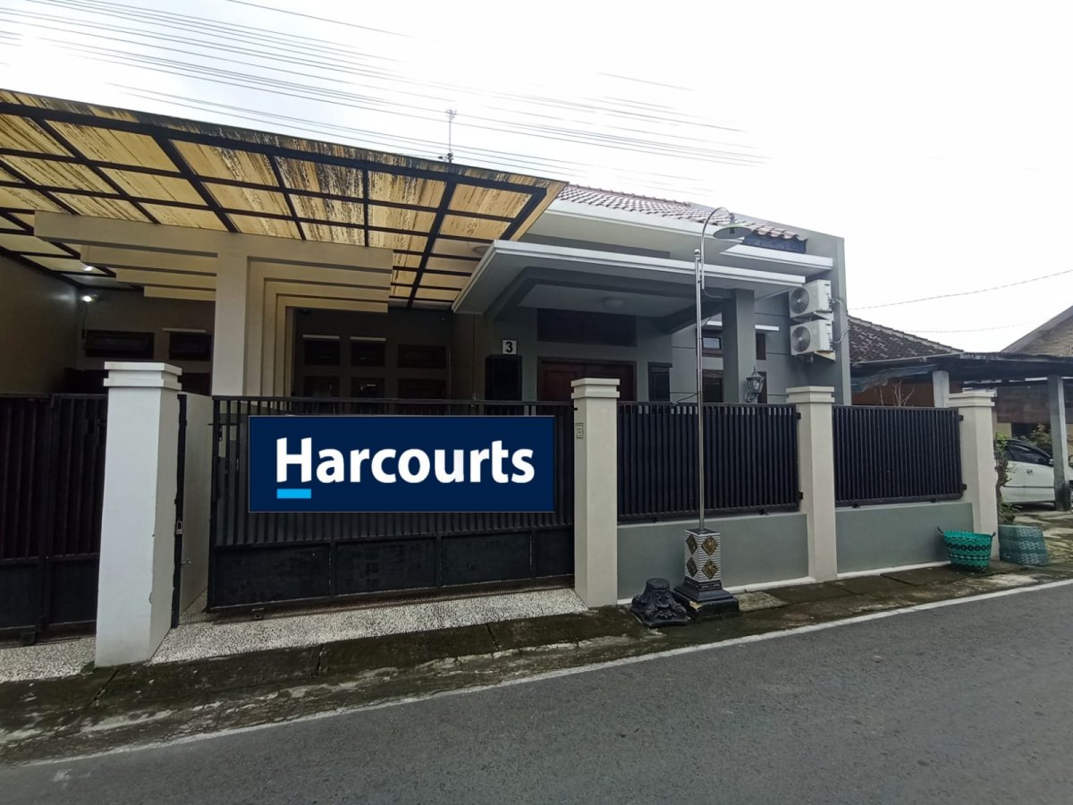Rumah Bagus Strategis Siap Pakai di Mojosongo, Solo