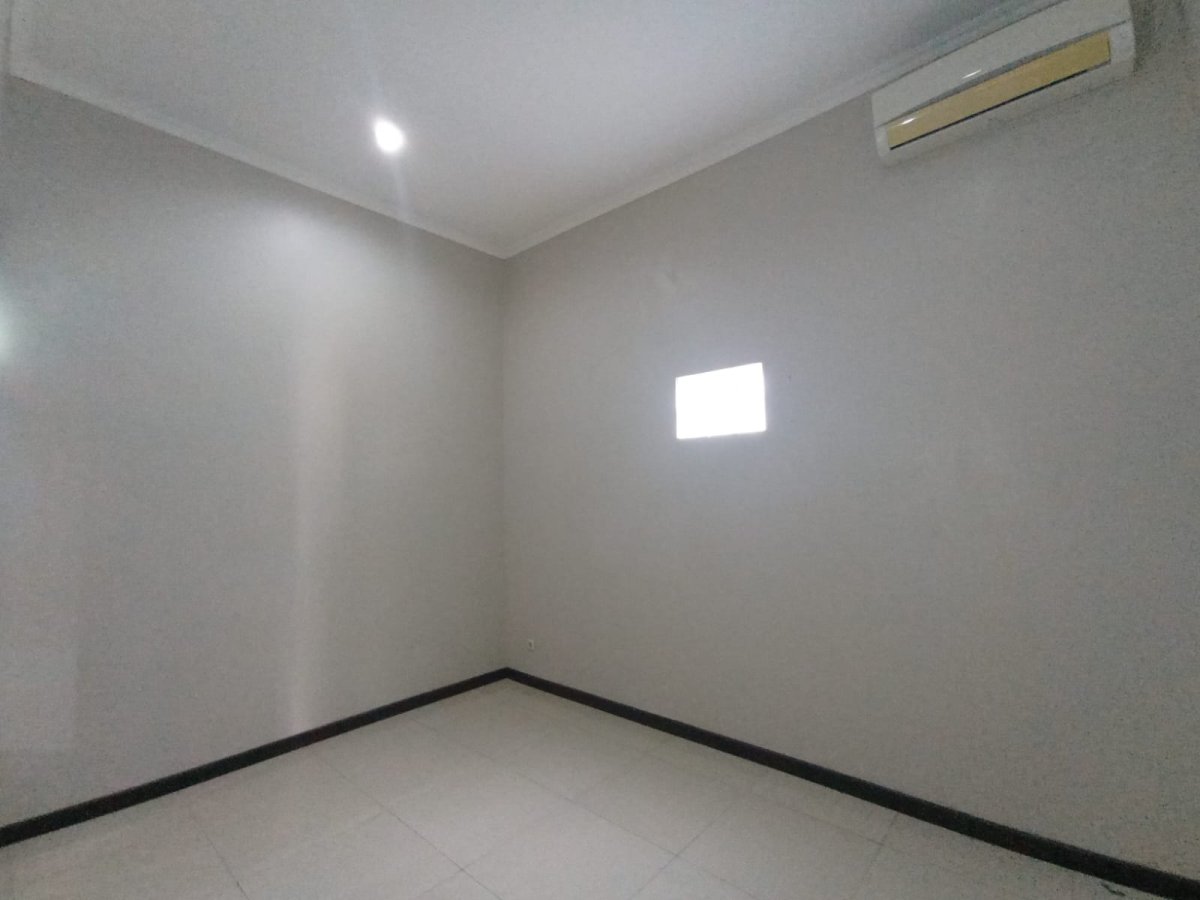 Rumah Bagus Strategis Siap Pakai di Mojosongo, Solo - Foto 7