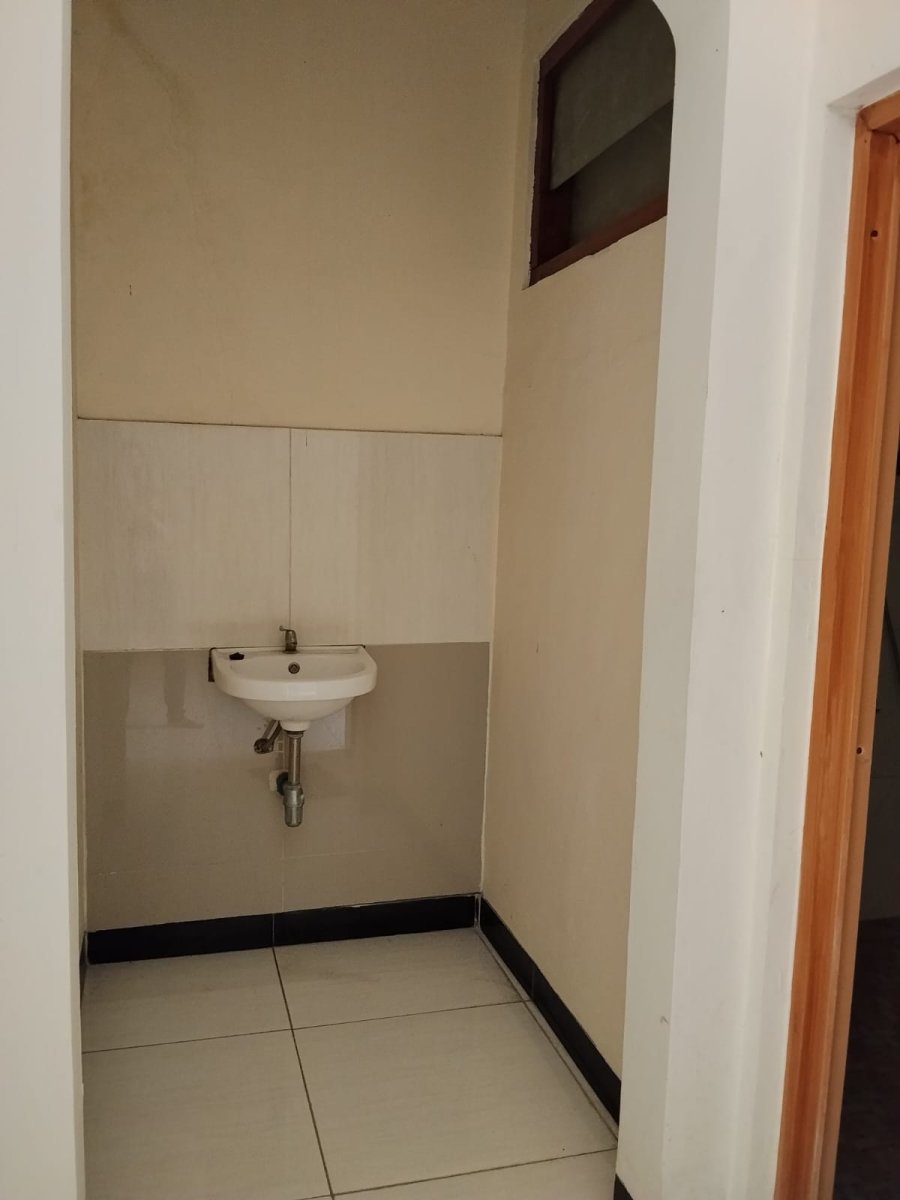 Rumah Bagus Selesai Renovasi Siap Huni di Perumahan Mojosongo, Solo - Foto 14