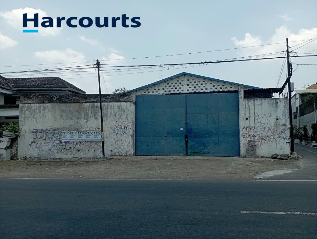 Gudang Strategis Siap Pakai Dekat Tol Ceper - Properti | Harcourts