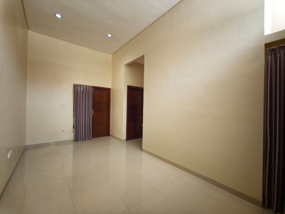 Rumah Bagus Siap Pakai di Cluster Elite – Pabelan, Kartasura, Solo - Foto 9