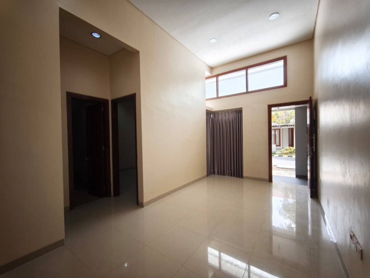Rumah Bagus Siap Pakai di Cluster Elite – Pabelan, Kartasura, Solo - Foto 8