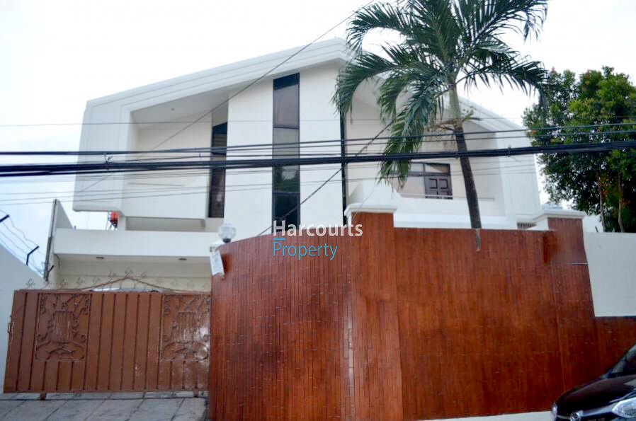 Dijual Cepat Rumah Klasik 2 Lantai di Bawah NJOP Area Bangka - Properti | Harcourts