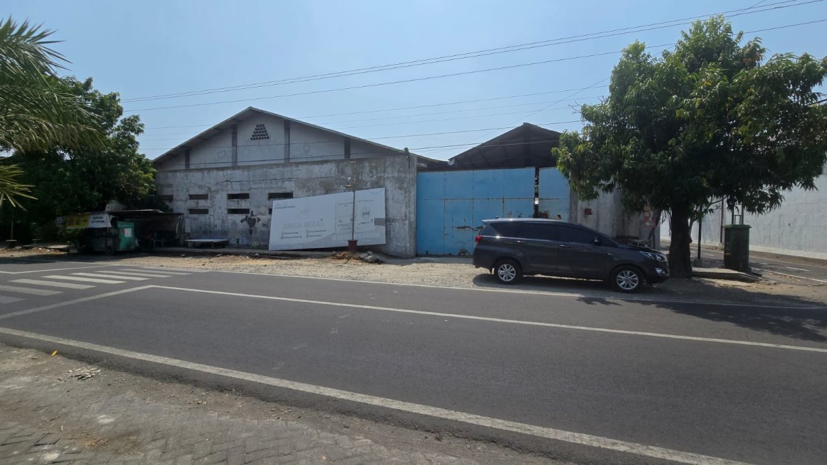 Gudang Strategis di Pusat Kota Sragen - Foto 11