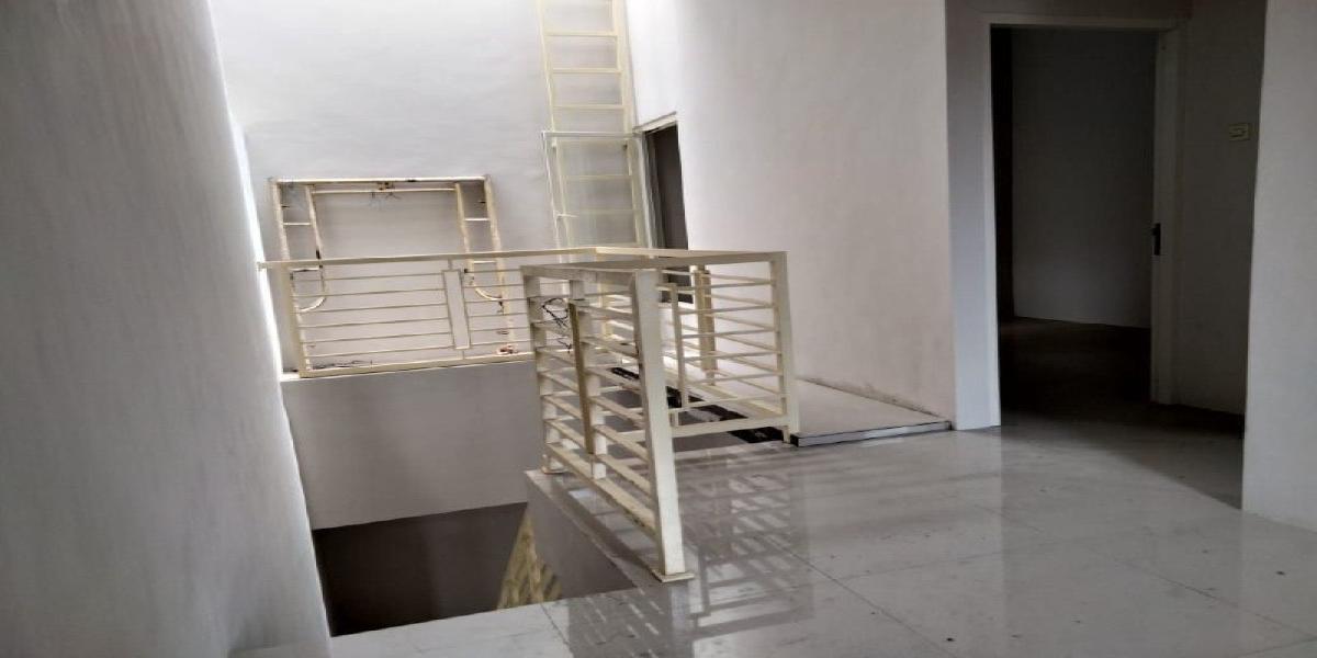 Dijual Rumah Strategis @Gunung Anyar Lor ( MERR ) Surabaya - Foto 4