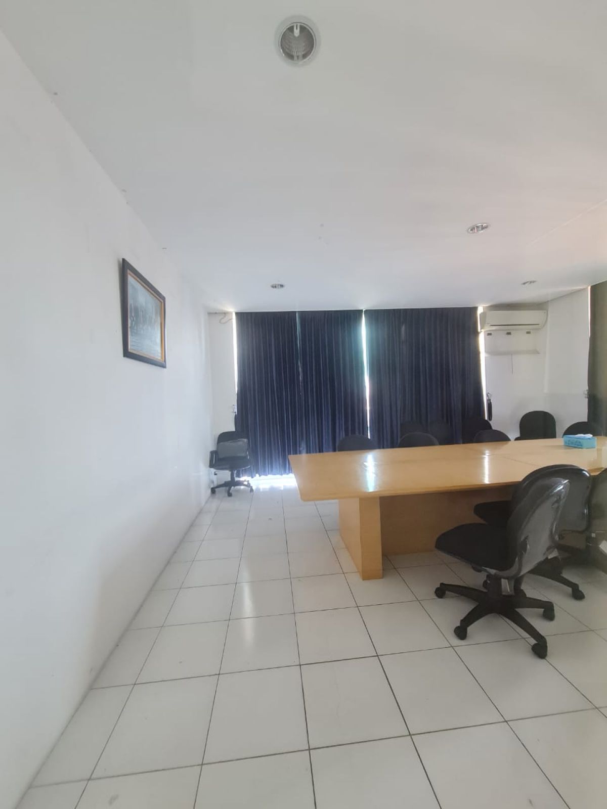 SEWA GEDUNG SUPER STRATEGIS EKS BANK – AREA PREMIUM VETERAN SOLO! - Foto 10