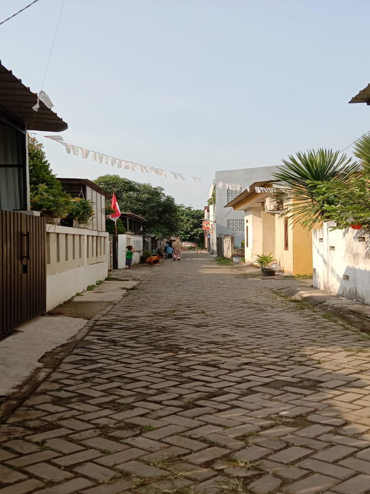 Rumah Minimalis 1 Lantai di Kayu Gede 2 nempel Graha Raya - Foto 2
