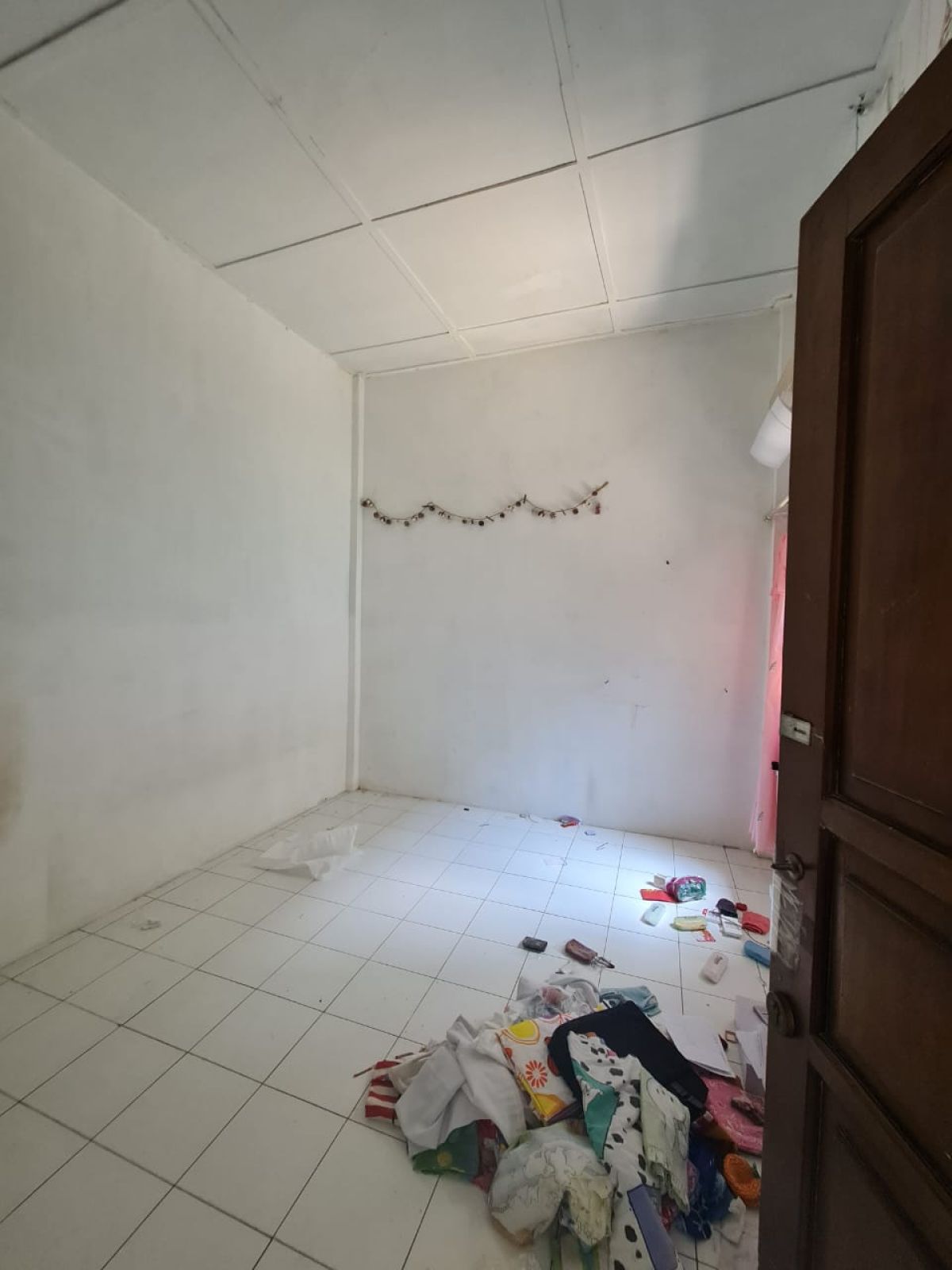 Dijual Ruko 1 Lantai di Jalan Gatot Subroto Sraten, Solo!! - Foto 3