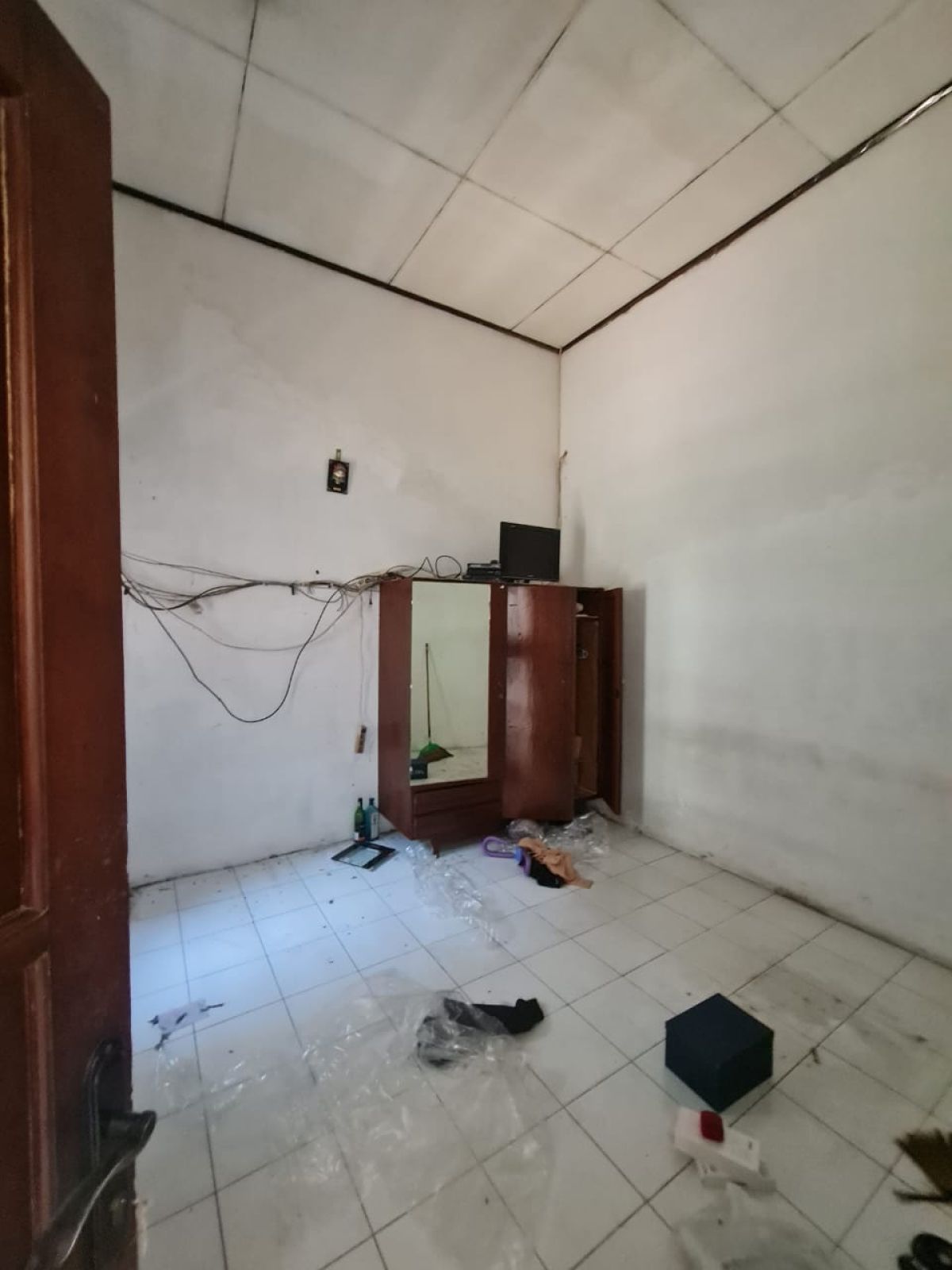 Dijual Ruko 1 Lantai di Jalan Gatot Subroto Sraten, Solo!! - Foto 5