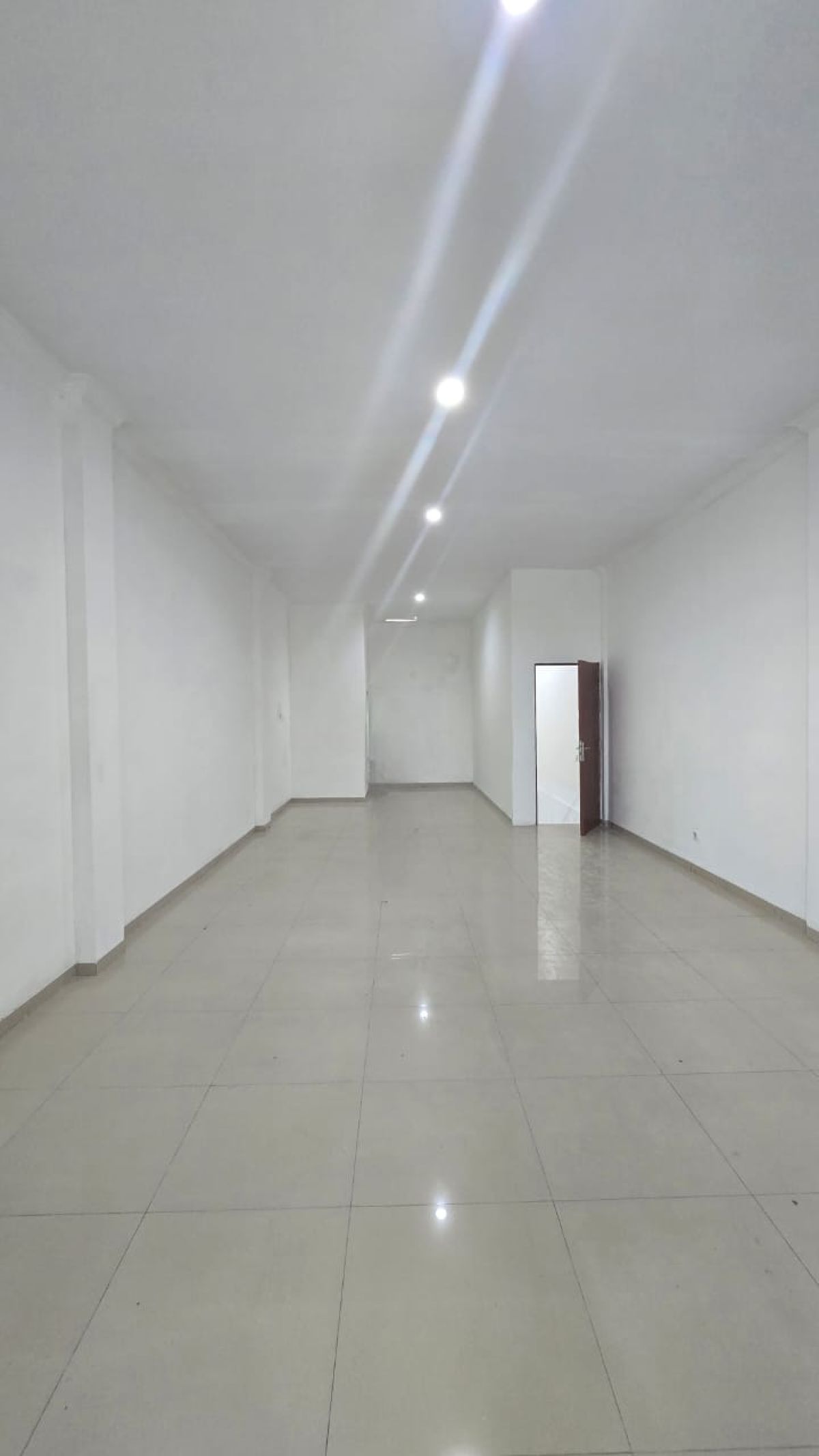 Sewa Ruko Strategis Dekat Jalan Veteran Tipes Serengan, Solo - Foto 7
