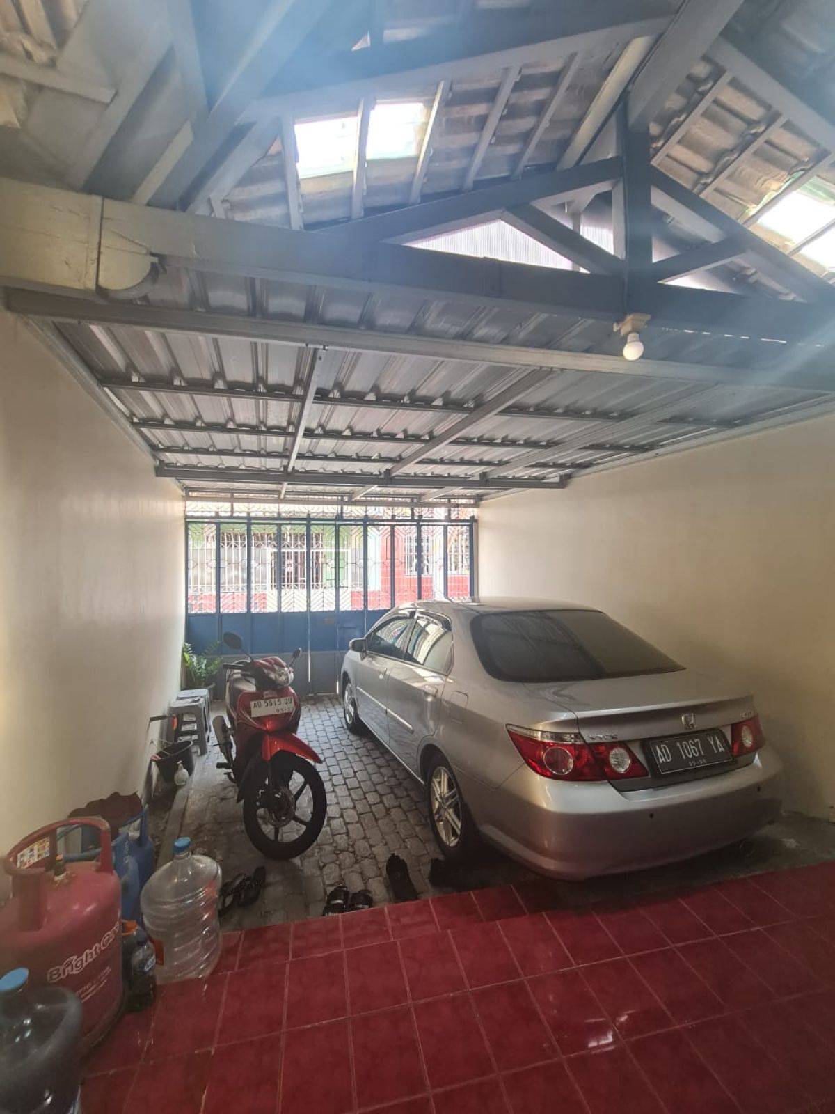 Dijual Rumah Siap Pakai Tengah Kota Dekat Pasar Gede dan Widuran, Solo - Foto 11