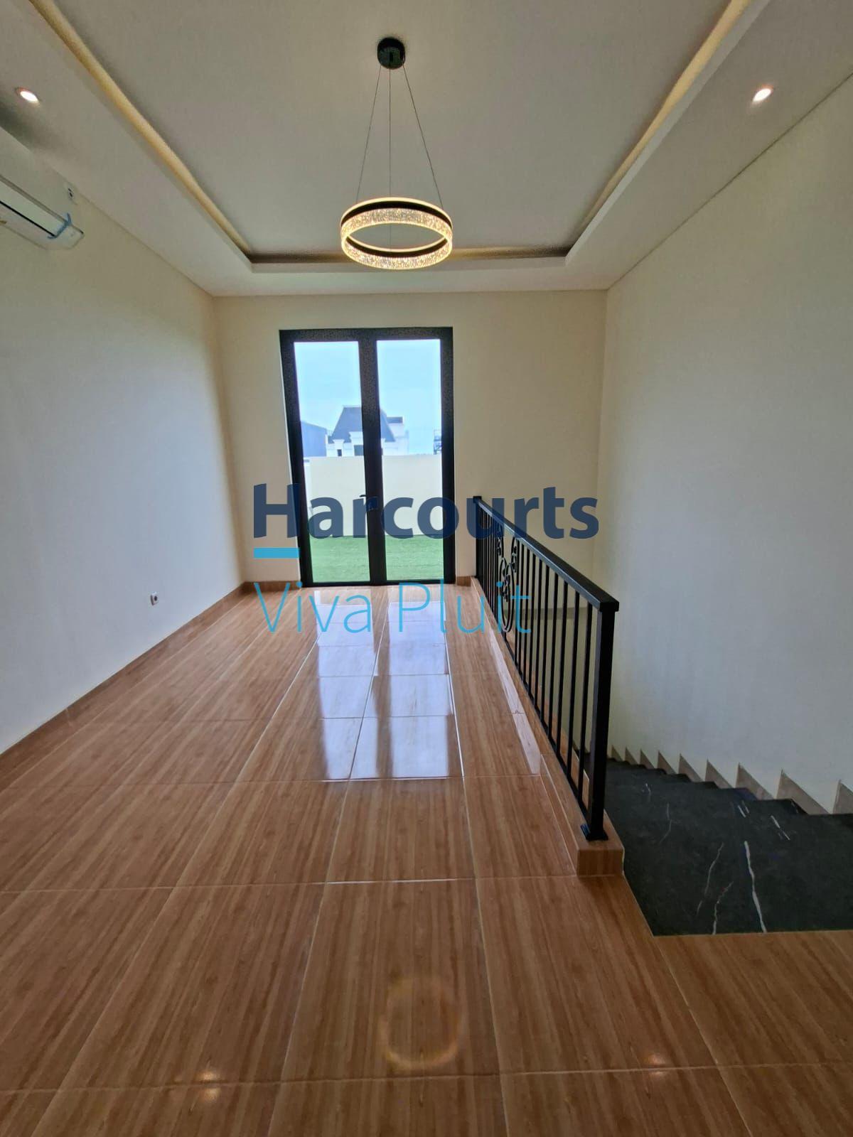 Turun Harga! Disewakan Rumah Exclusive 3 Lantai Di Bukit Danau Indah - PIK 2 - Foto 4