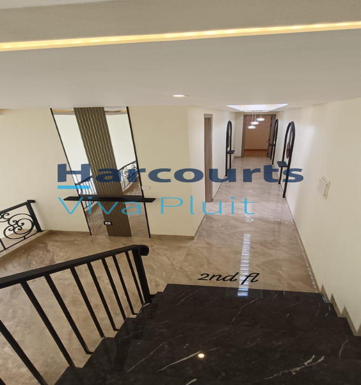 Turun Harga! Disewakan Rumah Exclusive 3 Lantai Di Bukit Danau Indah - PIK 2 - Foto 11