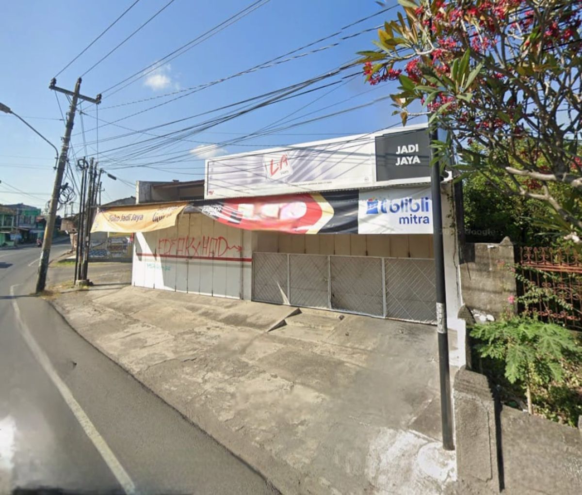 Dijual Toko Strategis di Jalan Adi Sumarmo Banyuanyar, Solo