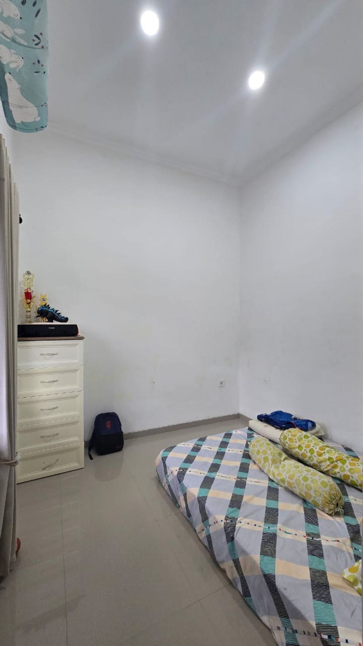 Dijual Rumah Bagus Modern Minimalis di Perumahan Colomadu, Solo - Foto 4