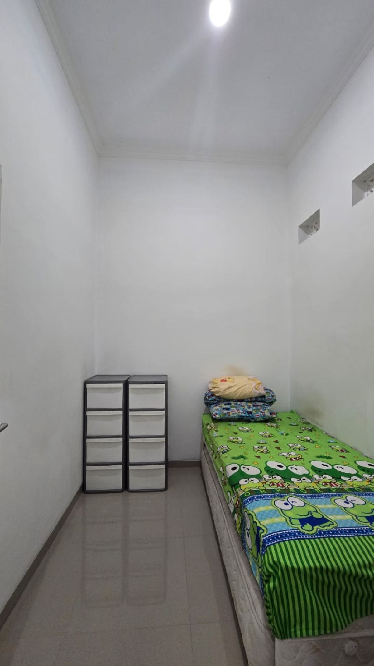 Dijual Rumah Bagus Modern Minimalis di Perumahan Colomadu, Solo - Foto 10