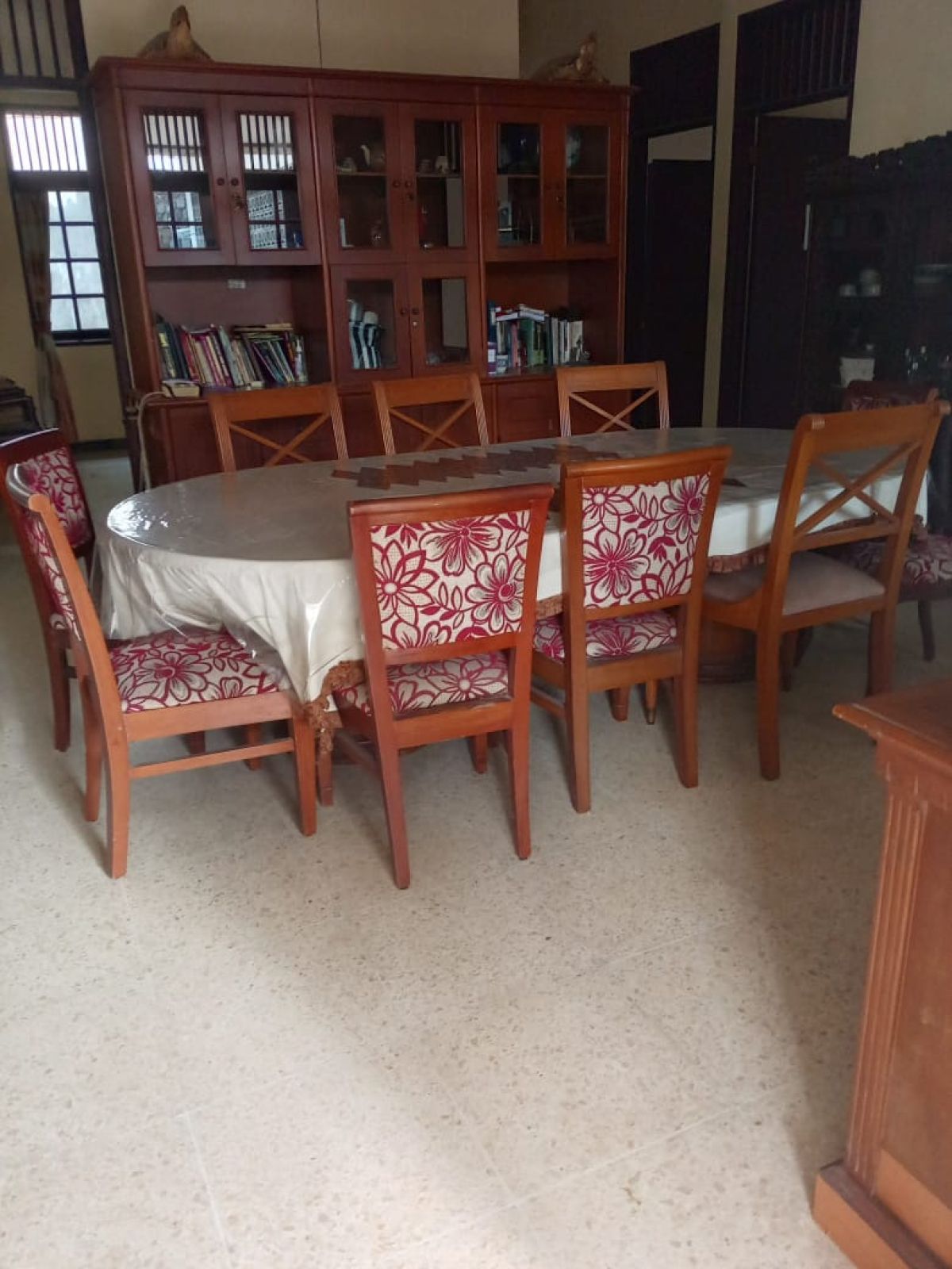 Disewakan Rumah Full Furnished Luas & Nyaman di Gajahan, Colomadu, Solo - Foto 11
