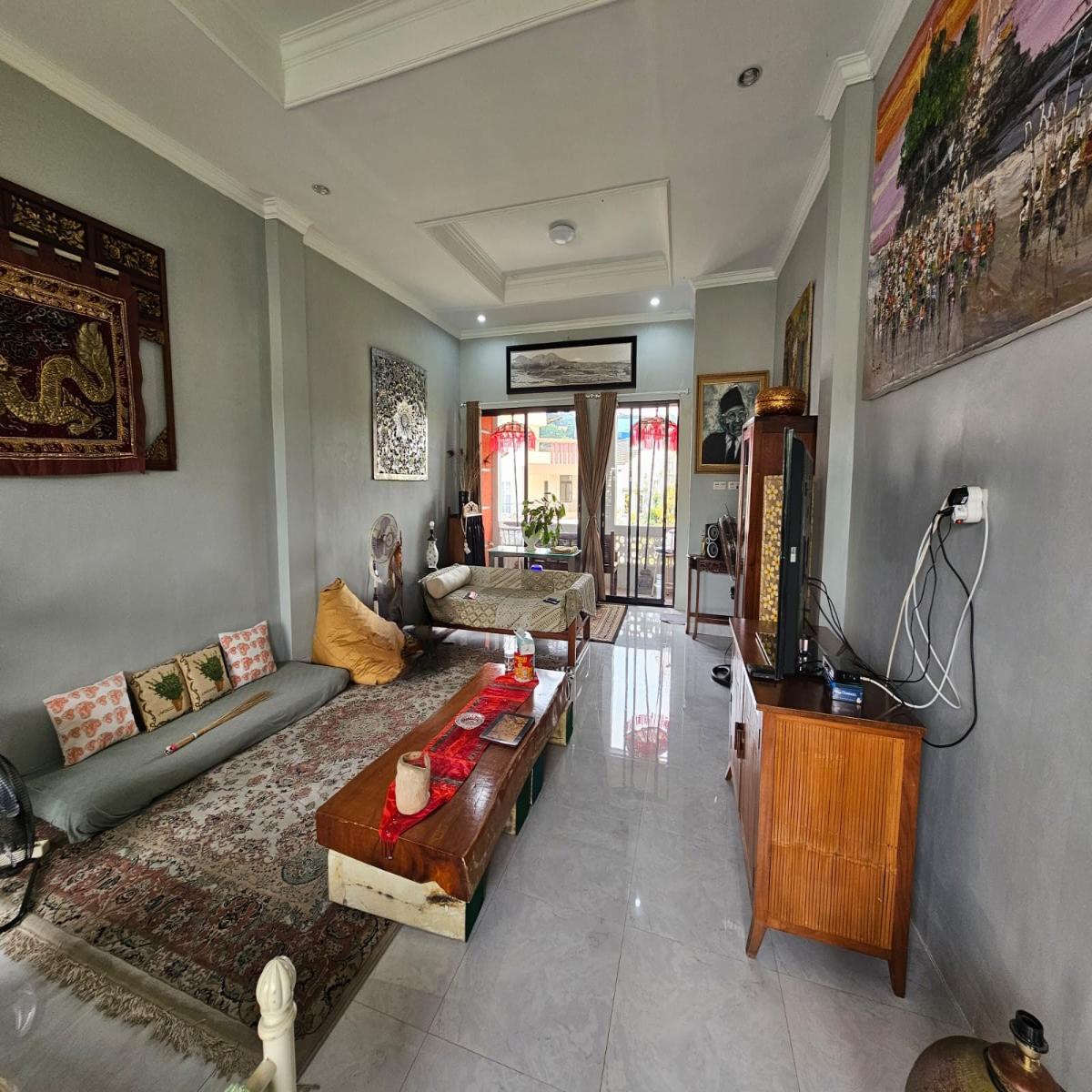 Dijual Rumah Siap Huni di BNR– Nyaman & Strategis - Foto 3