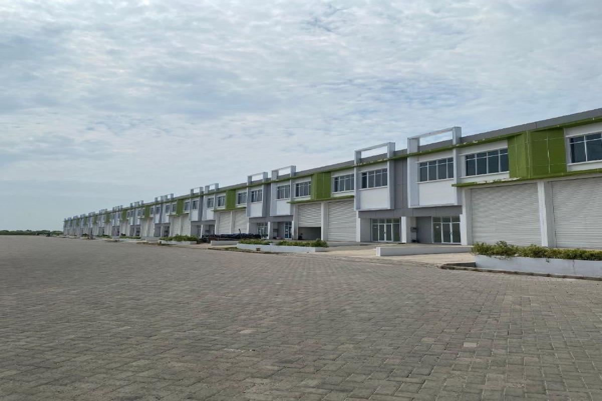 Tanah Pergudangan @East Gate Logistic Park AKR GEM City JIIPE Gresik Jatim