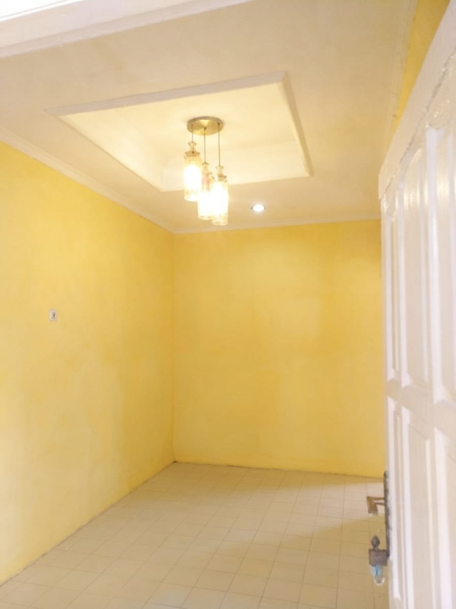 Rumah Minimalis di Komplek Pinang Indah dekat Graha Raya Bintaro - 10 Menit ke Pintu Toll - Foto 4
