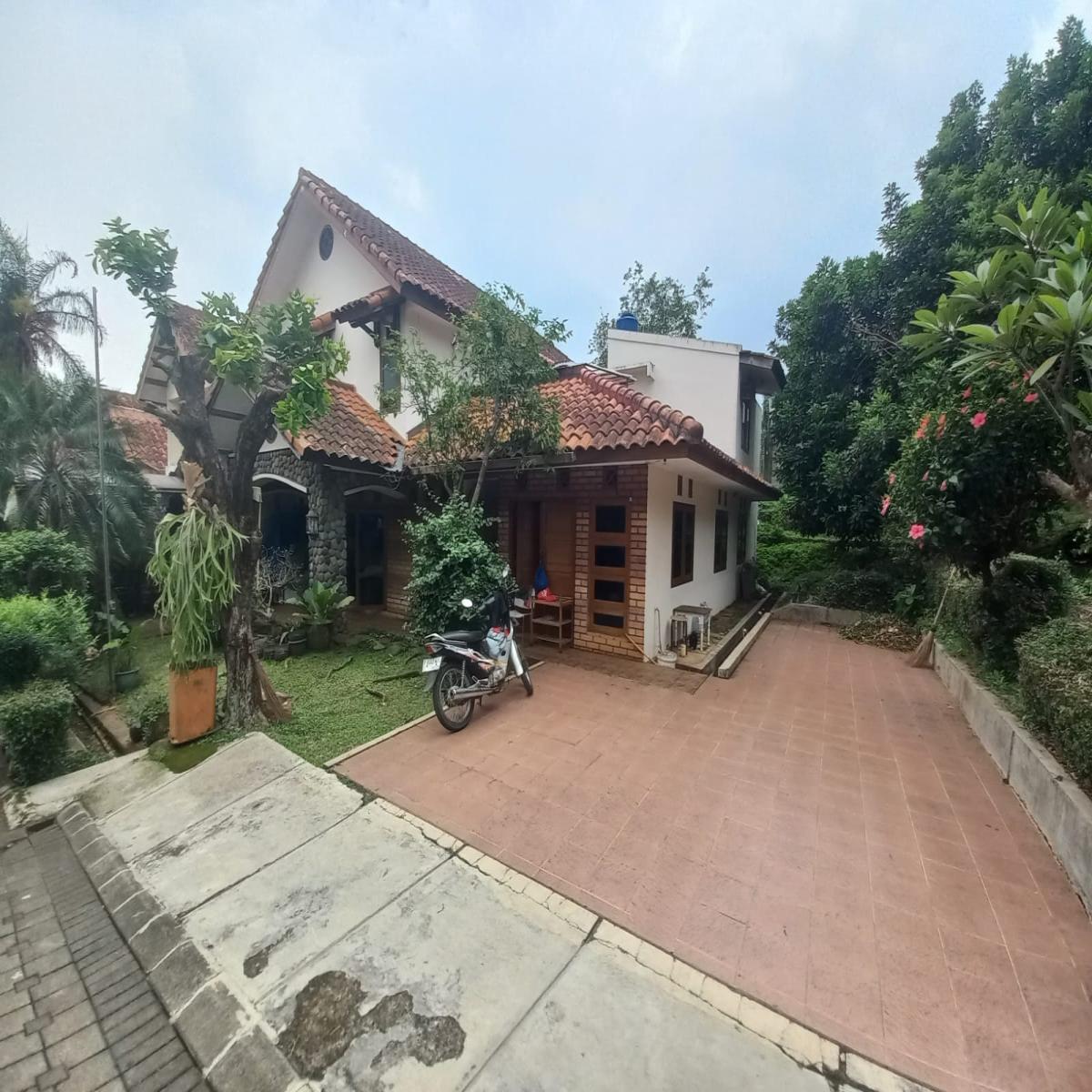Dijual rumah di Villa Cendana Pondok Ranji Ciputat Timur Tangsel