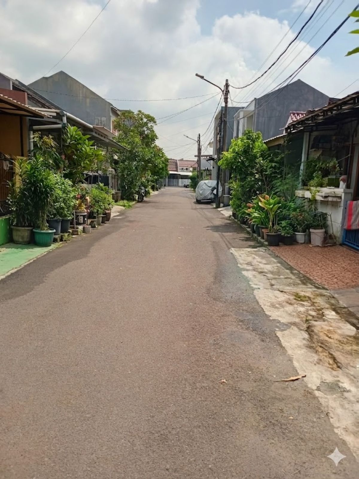 Rumah Minimalis 1.5 Lantai di Regency Melati Mas, Tangerang Selatan - Foto 2