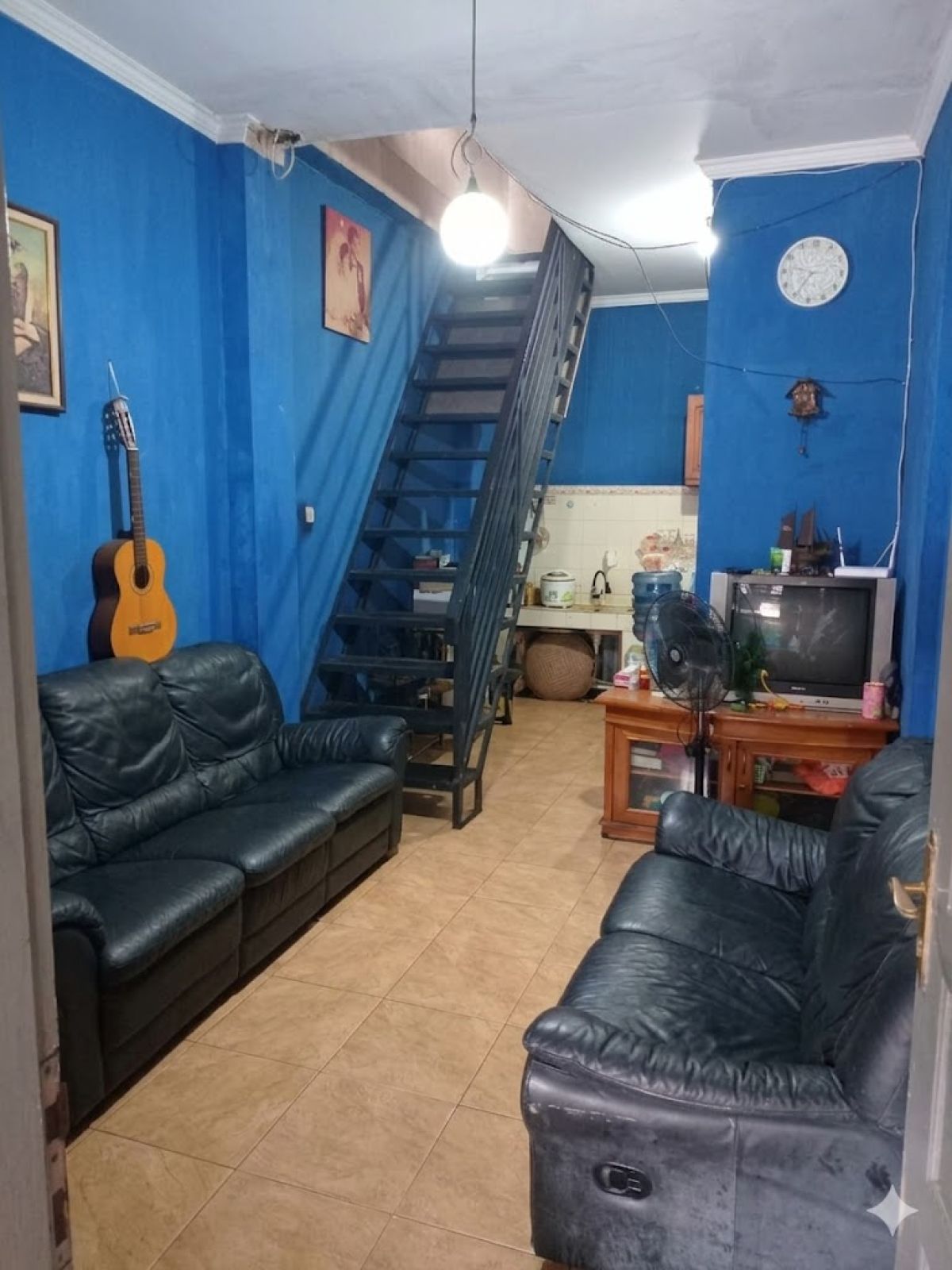 Rumah Minimalis 1.5 Lantai di Regency Melati Mas, Tangerang Selatan - Foto 4