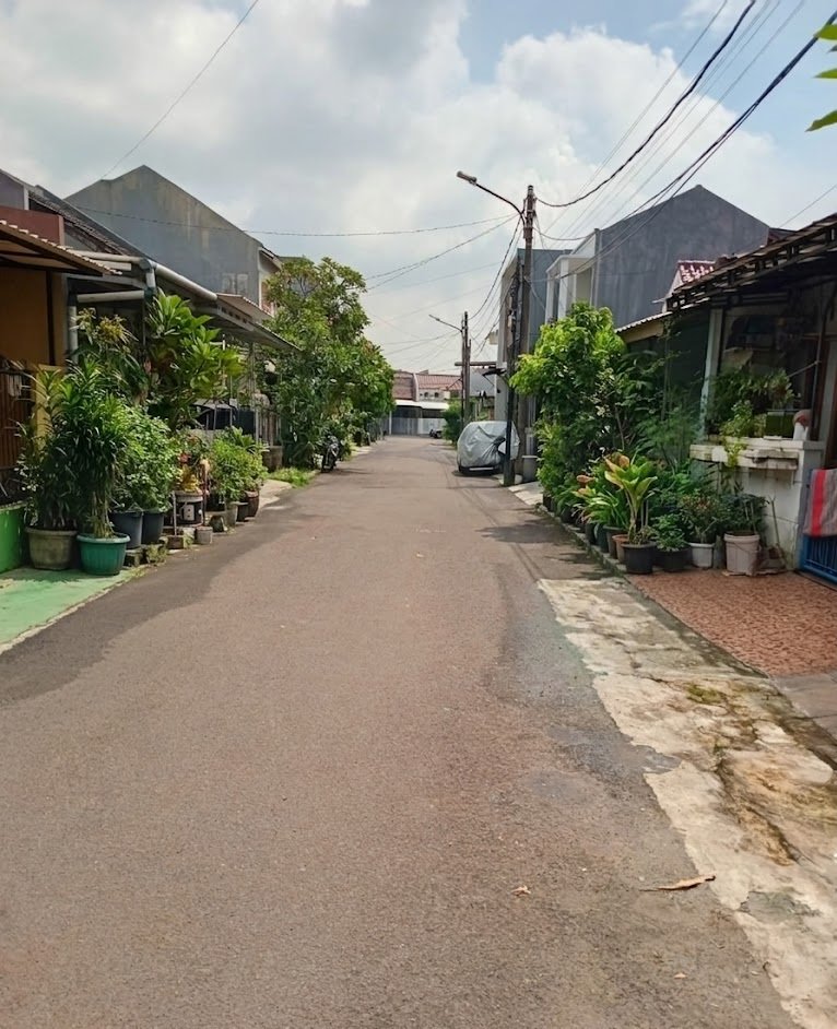 Dijual Rumah Minimalis di Regency Melati Mas, Tangerang Selatan - Foto 2