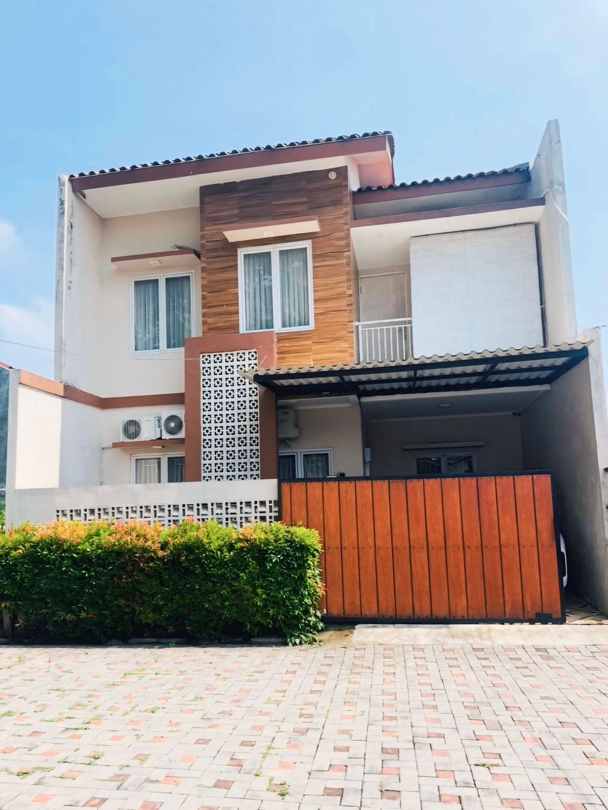 Rumah Cantik semifurnish di Royal Hankam Residence Bekasi - Foto 2