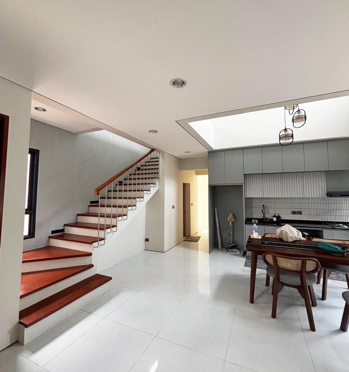 Rumah Hoek SHM Aesthetic Minimalis Siap Huni Bonus AC di Bekasi - Foto 7