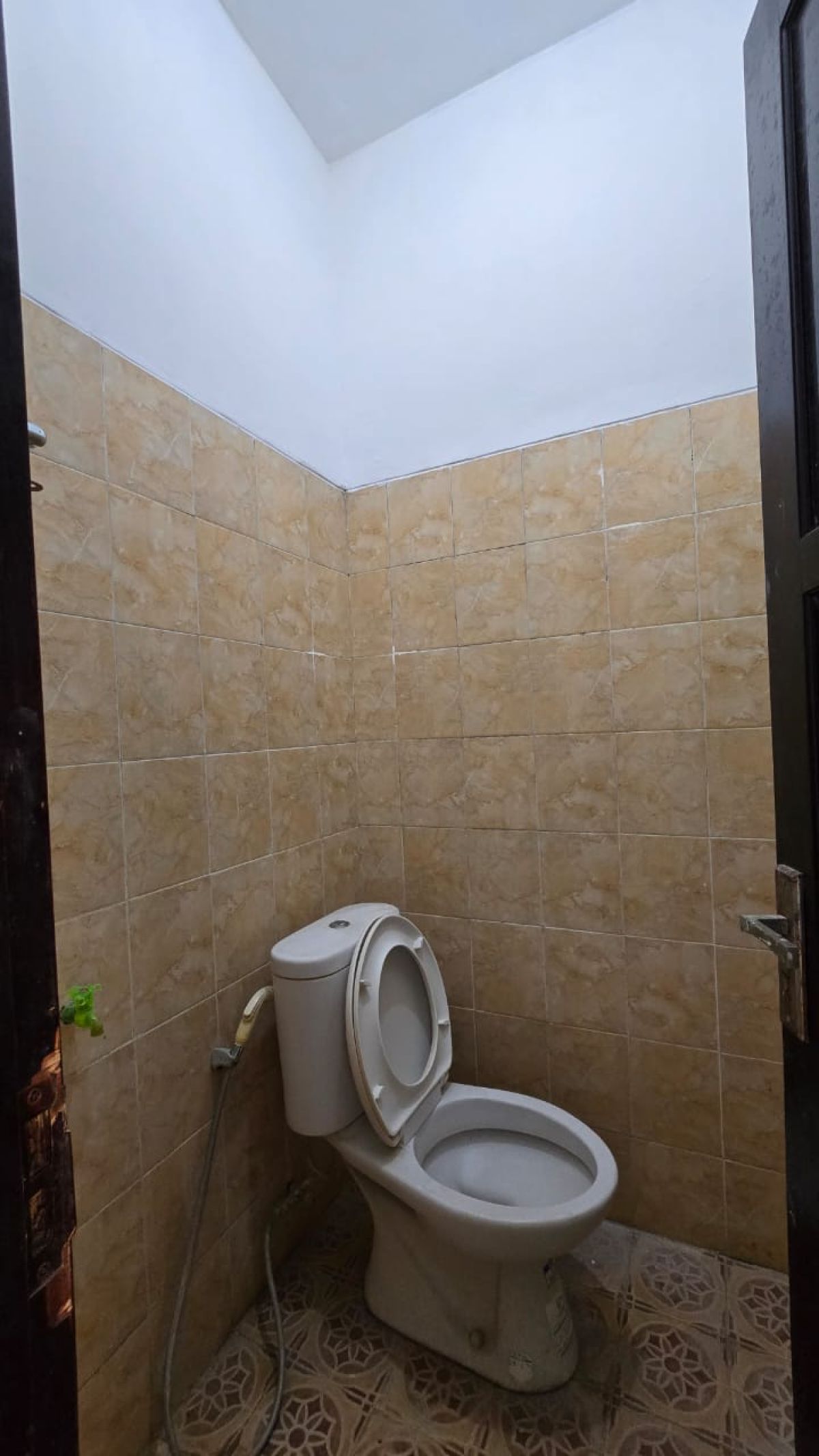 Dijual Rumah Bagus Siap Pakai di Lokasi Cluster Colomadu Solo!! - Foto 4