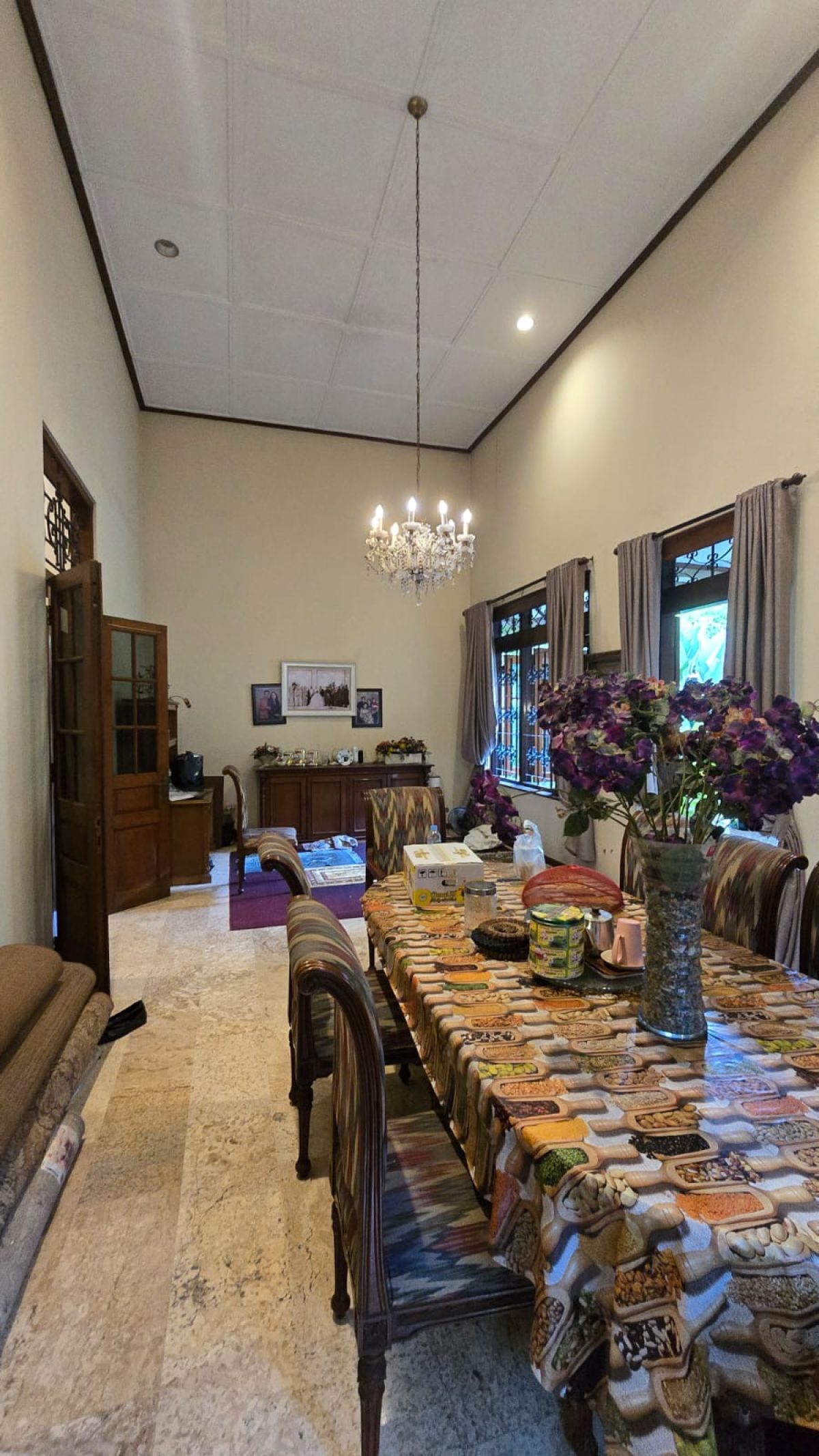 Dijual Rumah Mewah Asri Strategis Pusat Kota di Jalan Kapten Mulyadi Pasar Kliwon Solo!! - Foto 5