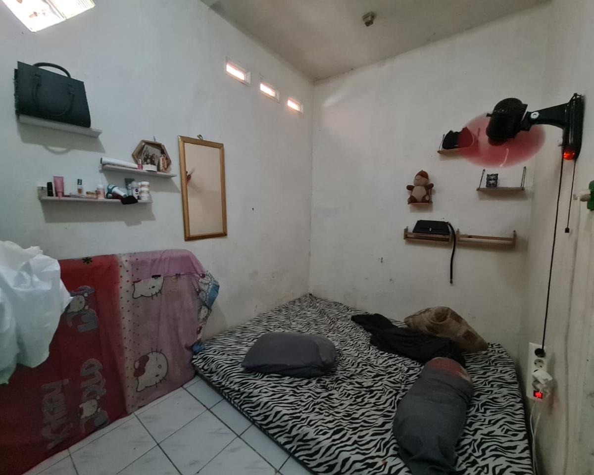 Dijual Cepat Rumah Sederhana dekat Graha Raya di Kunciran, Tangerang - Foto 9