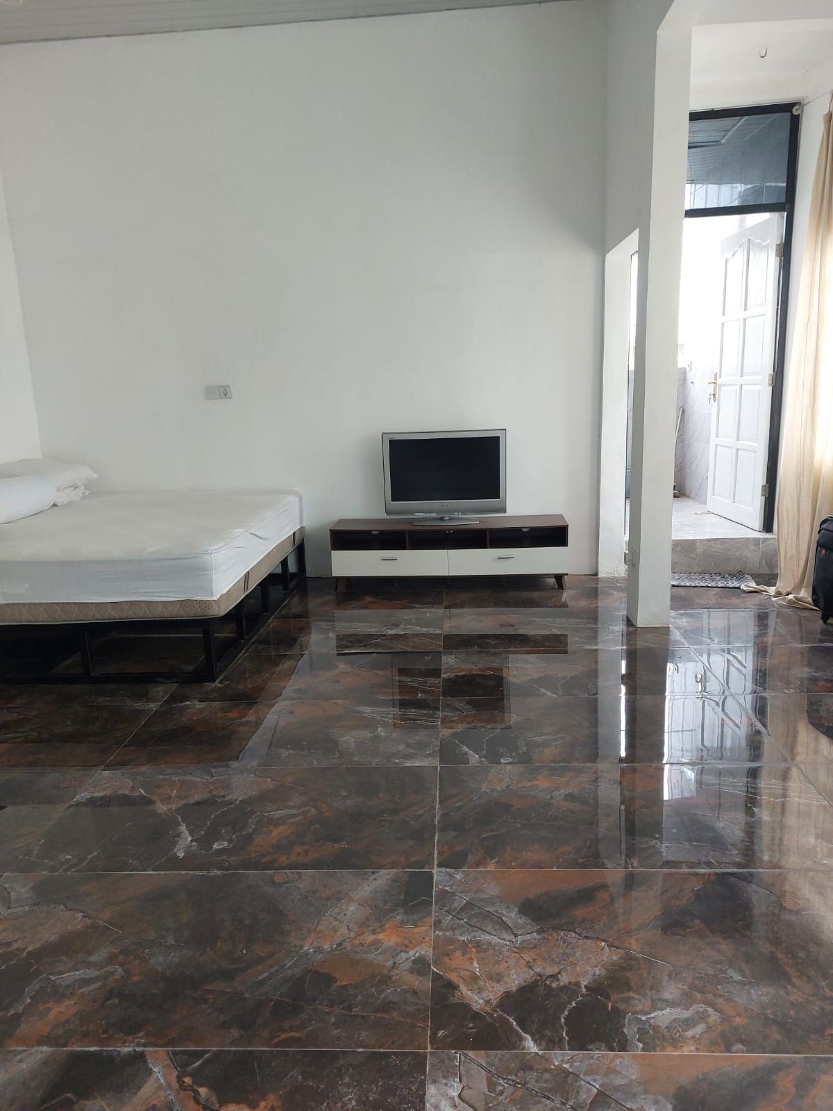 Dijual Rumah 2,5 Lantai Cocok Untuk Usaha. Lokasi Strategis di Wonorejo dekat Jayawijaya Mojosongo - Foto 7