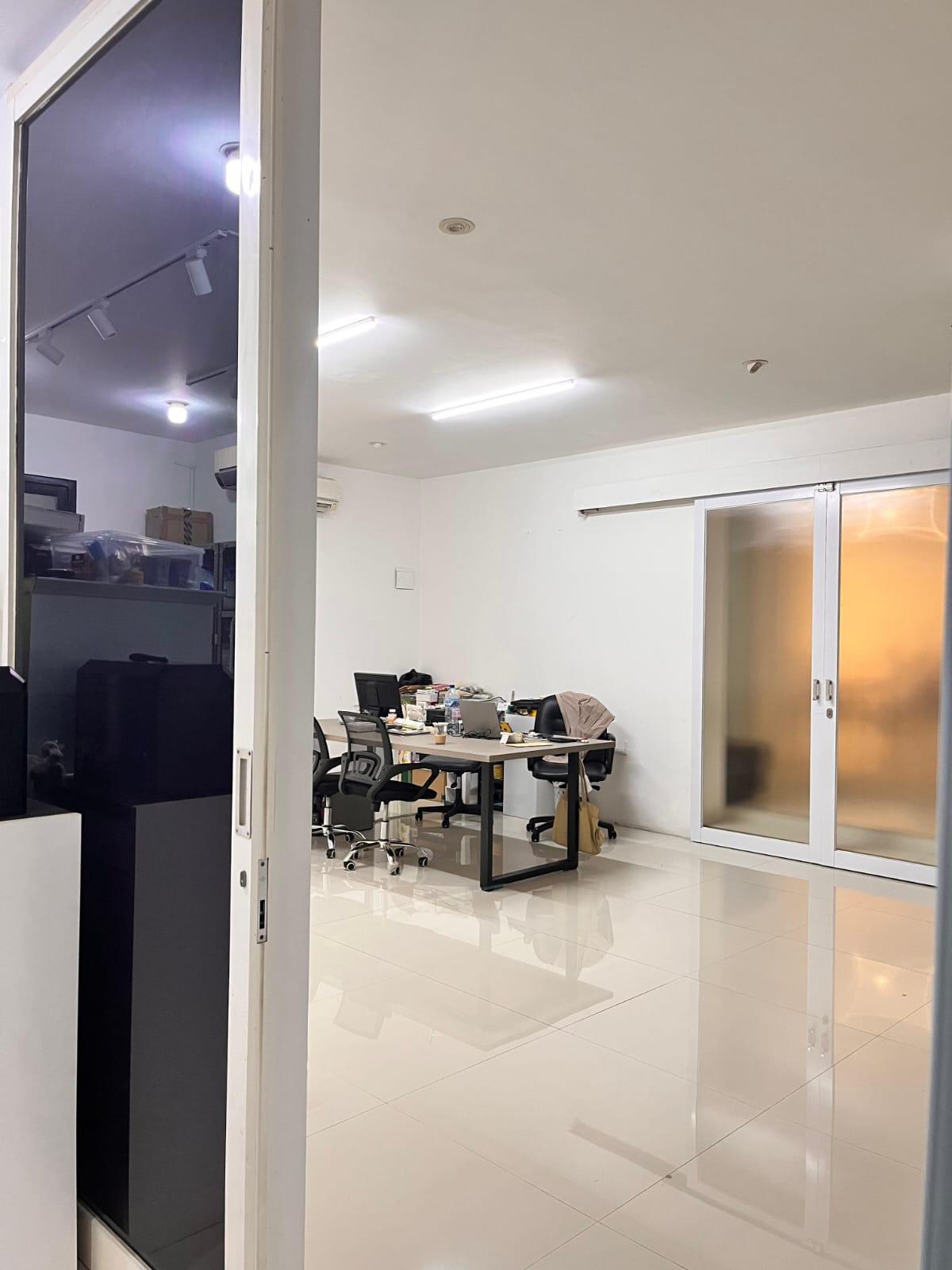 Rumah siap huni di Camar sektor 3 Bintaro Jaya Tangerang Selatan - Foto 5