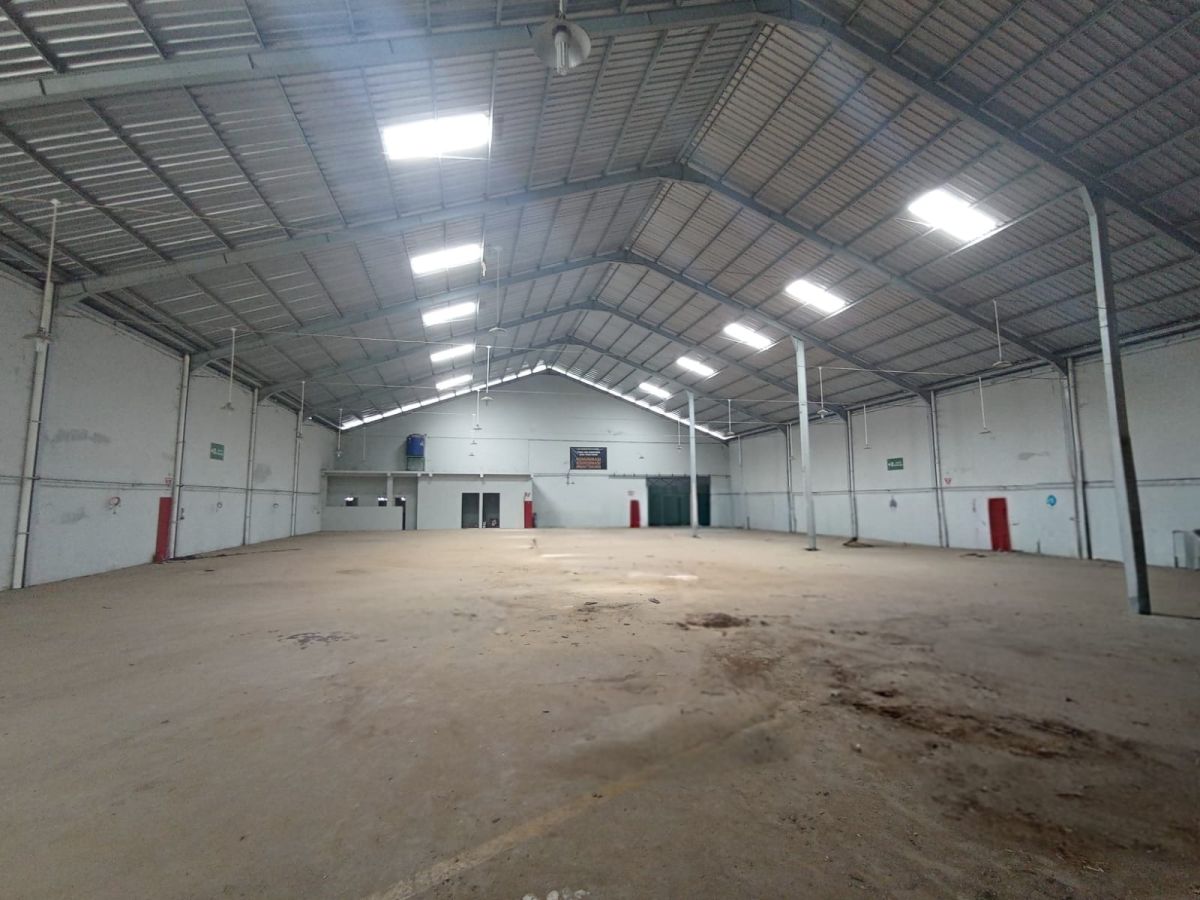 Disewakan Gudang Bagus Strategis Siap Pakai. Lokasi Strategis Dekat Stasiun Gawok, Kawasan Industri dan Pergudangan Gatak. Akses Jalan Kontainer, Cocok Untuk Investasi Usaha. - Foto 2