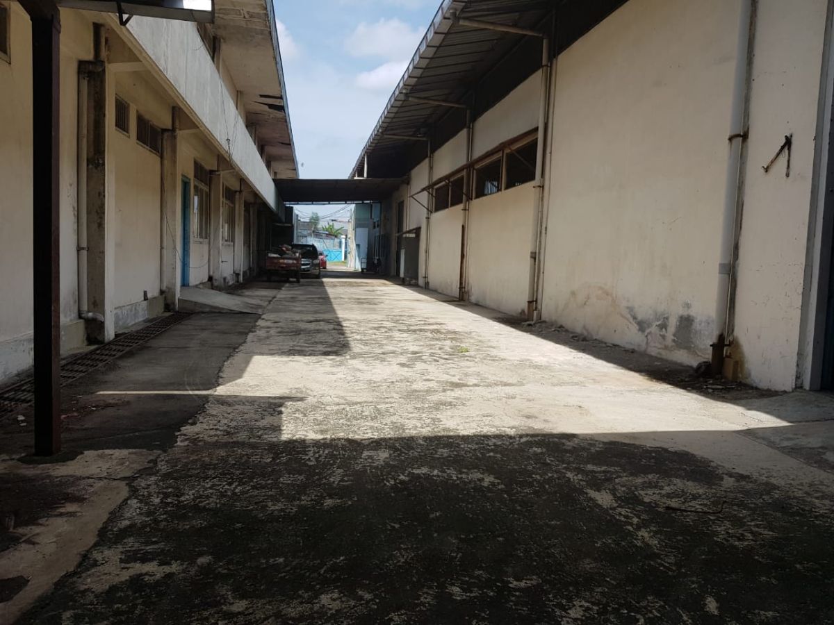 Dijual Gudang atau Pabrik Strategis Pinggir Jalan Sumpah Pemuda Solo, Akses Mudah dan Dekat ke Tol. - Foto 3