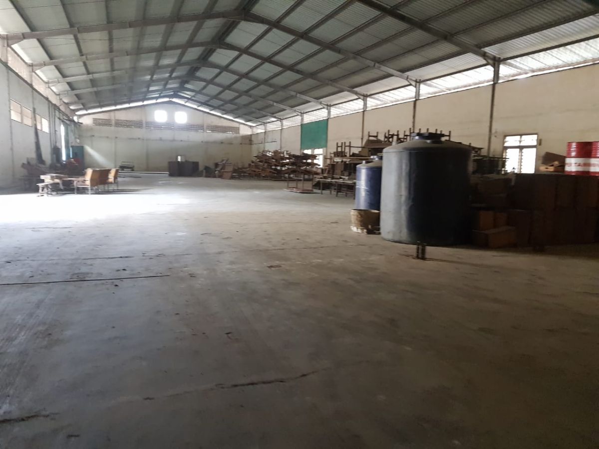 Dijual Gudang atau Pabrik Strategis Pinggir Jalan Sumpah Pemuda Solo, Akses Mudah dan Dekat ke Tol. - Foto 5