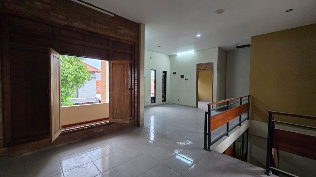 Rumah Bagus Siap Huni di Perumahan Dekat Pintu Tol Klodran Colomadu - Foto 5