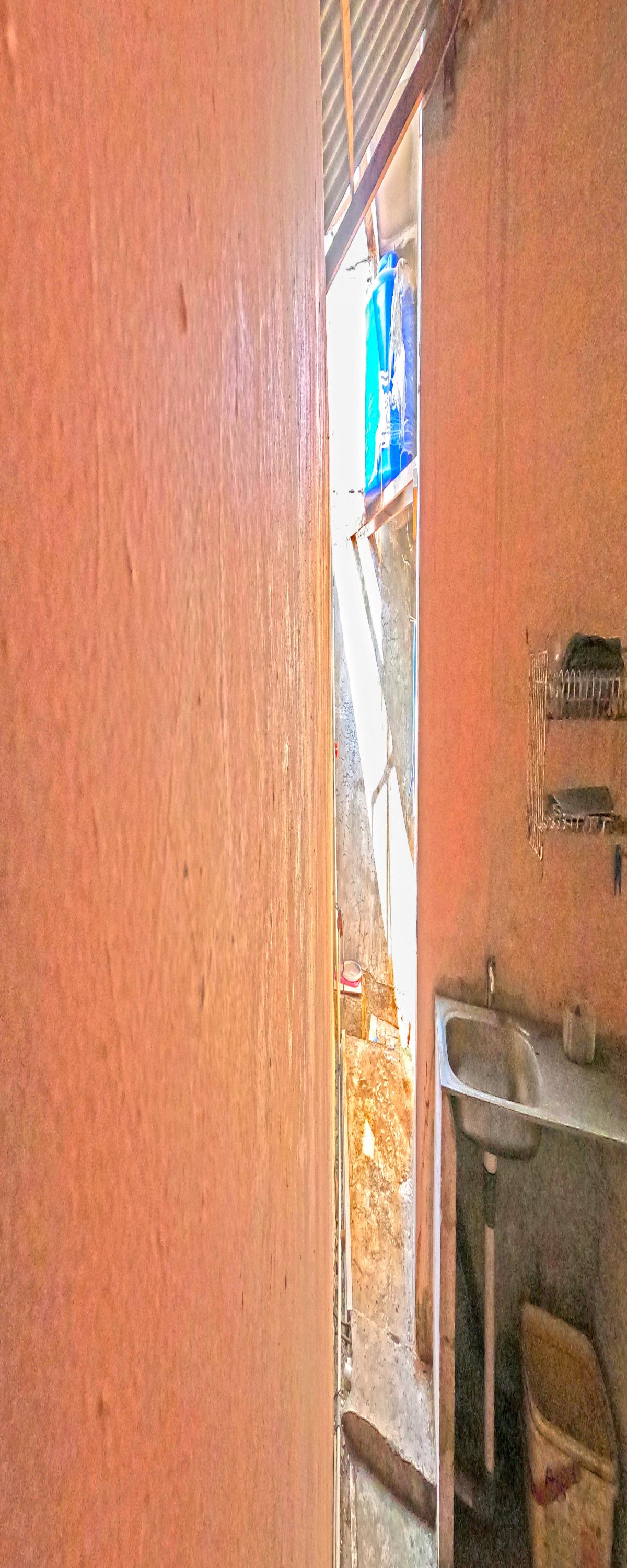 Dijual Rumah Minimalis 1 Lantai dekat alam sutera - Foto 2