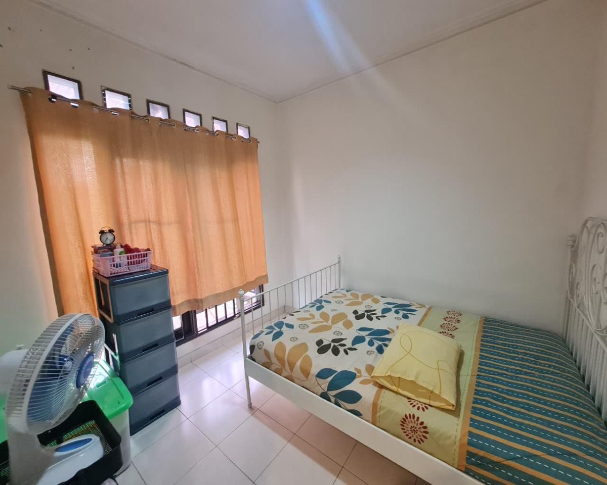 Dijual Rumah Hoek 2 Lantai di Cluster Venice Graha Raya Bintaro, Tangerang Selatan - Foto 14