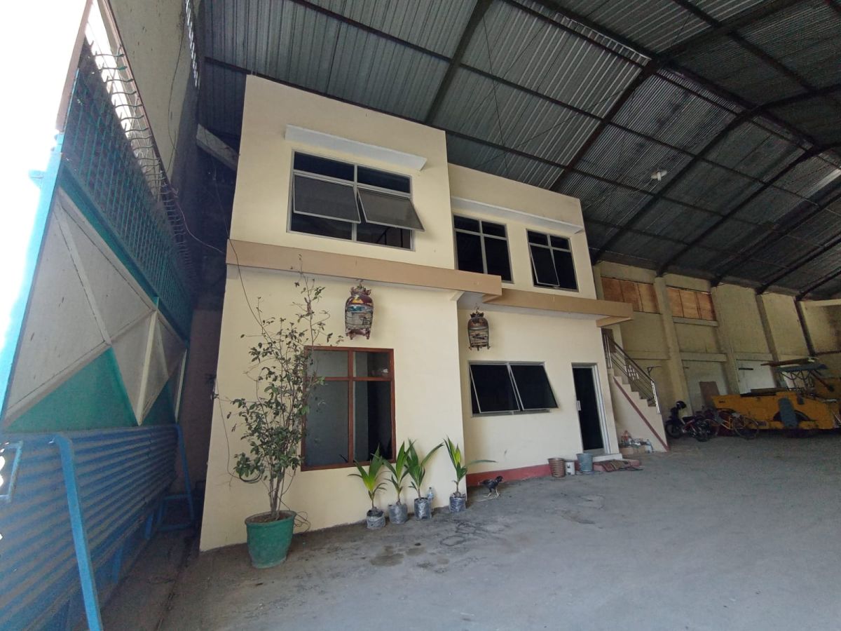 Disewakan Gudang (2gudang) Strategis Siap Pakai di Kawasan Pergudangan Jaten Karanganyar!! - Foto 10