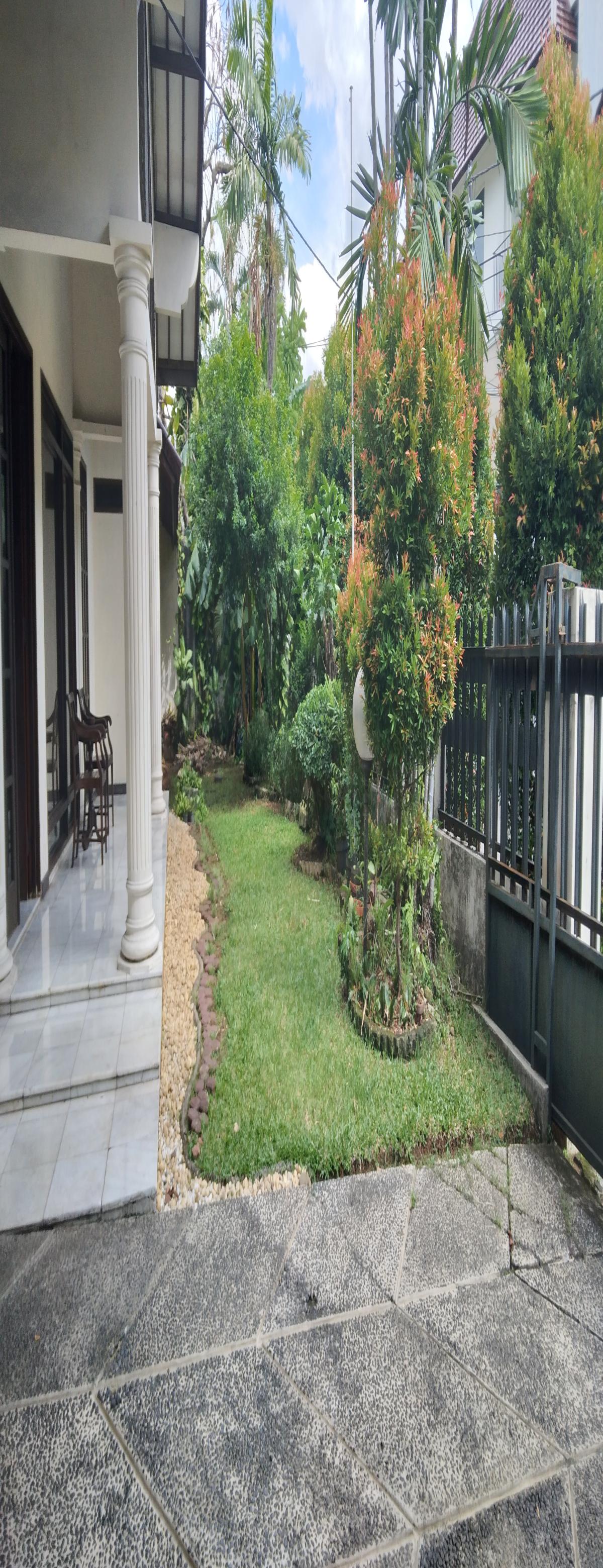 Dijual Rumah Daerah Kemanggisan Dekat Binus Dekat slipi jaya Dekat toll Bandara - Foto 3