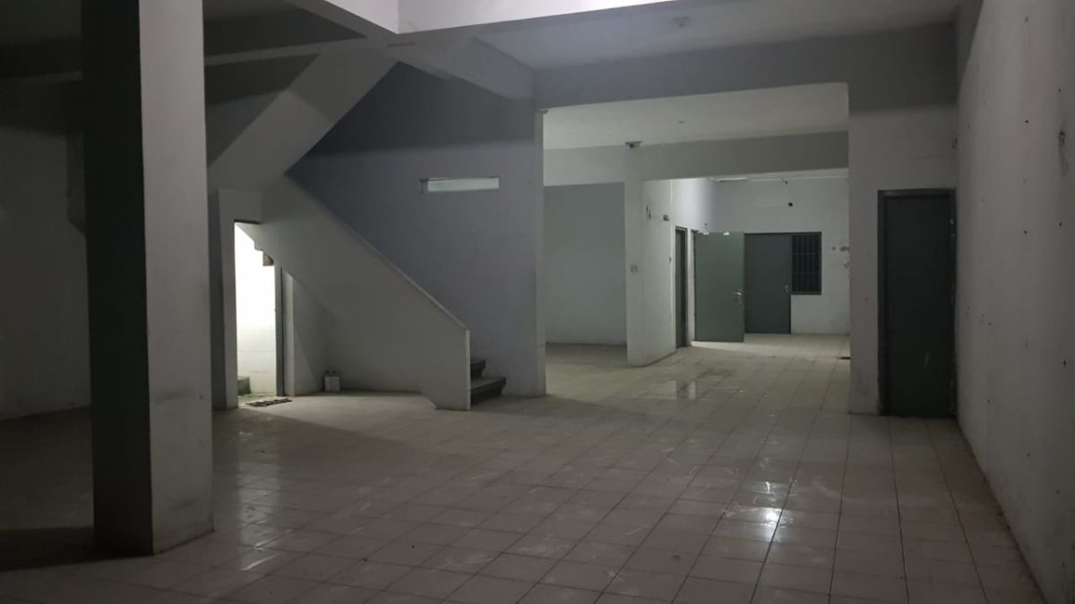 Disewakan Ruko Strategis di Jalan Lawu Karanganyar Solo!! - Foto 6